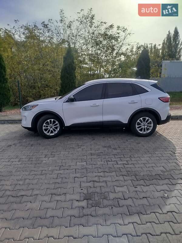 Позашляховик / Кросовер Ford Escape 2022 в Кременчуці фото 14 Позашляховик / Кросовер Ford Escape 2022 в Кременчуці