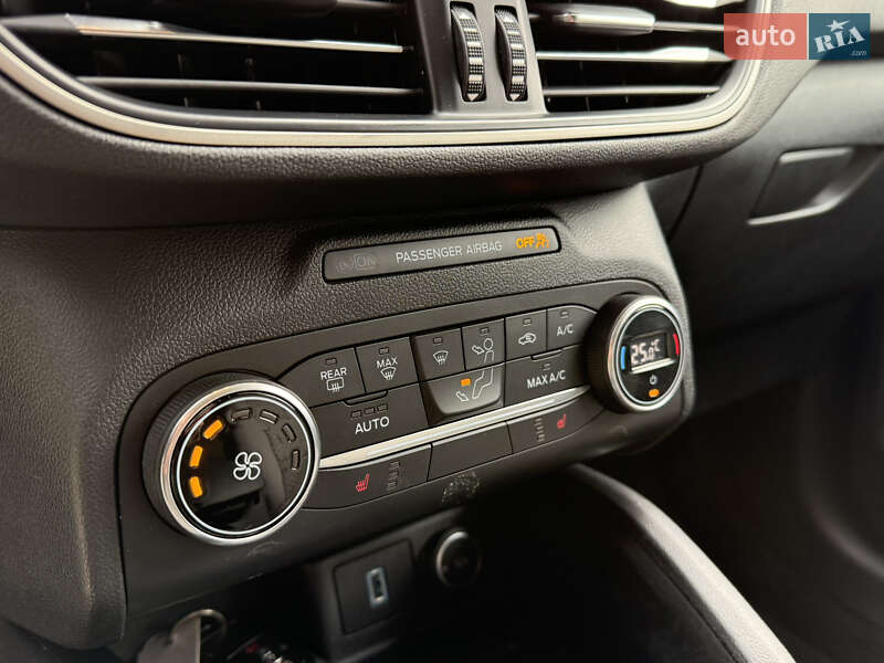 Внедорожник / Кроссовер Ford Escape 2020 в Киеве фото 27 Внедорожник / Кроссовер Ford Escape 2020 в Киеве