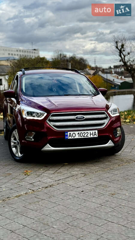Позашляховик / Кросовер Ford Escape 2018 в Львові фото 31 Позашляховик / Кросовер Ford Escape 2018 в Львові