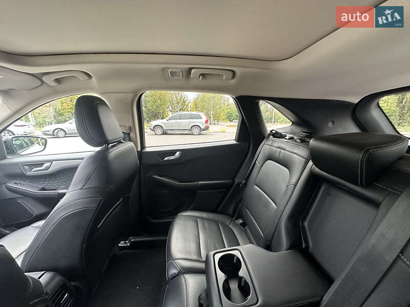 Внедорожник / Кроссовер Ford Escape 2020 в Харькове