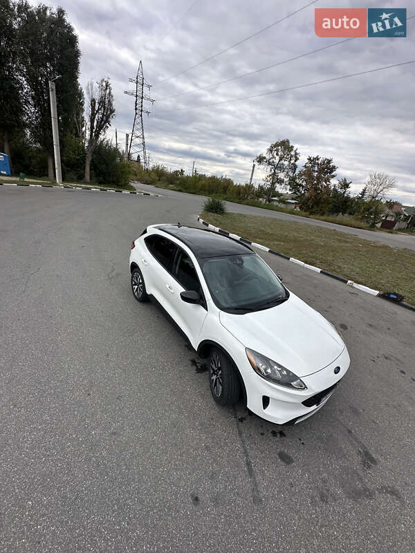 Внедорожник / Кроссовер Ford Escape 2020 в Харькове