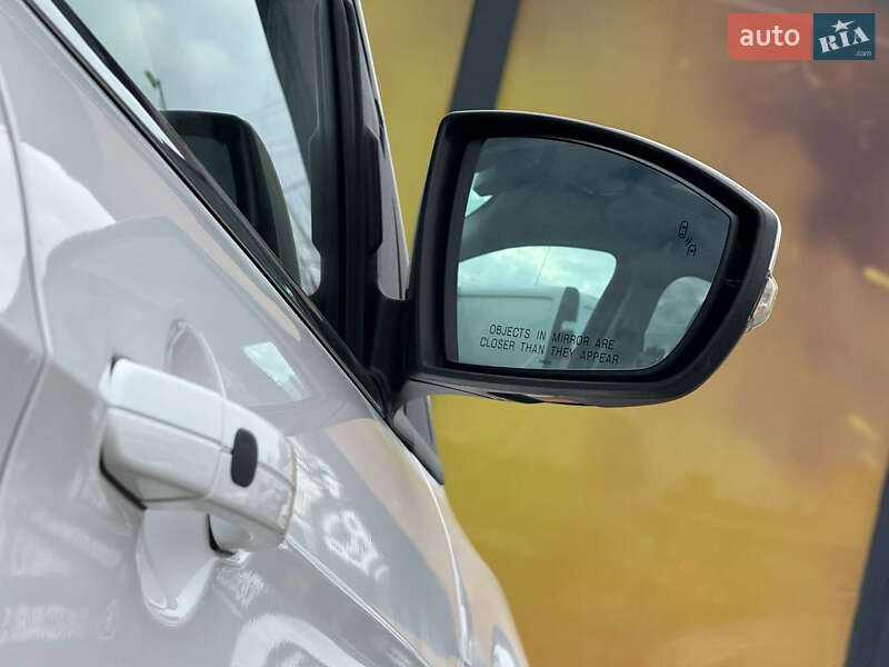 Позашляховик / Кросовер Ford Escape 2015 в Стрию фото 33 Позашляховик / Кросовер Ford Escape 2015 в Стрию