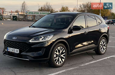 Позашляховик / Кросовер Ford Escape 2020 в Дніпрі