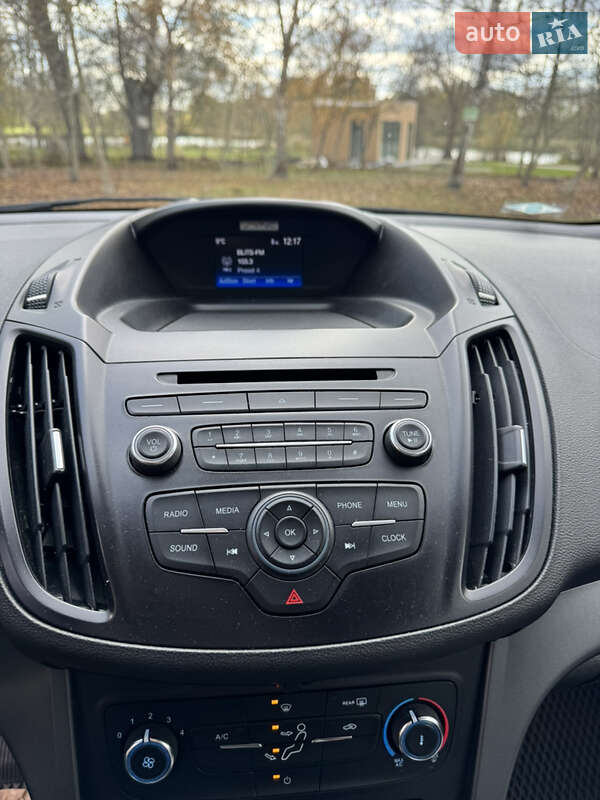 Внедорожник / Кроссовер Ford Escape 2017 в Белой Церкви