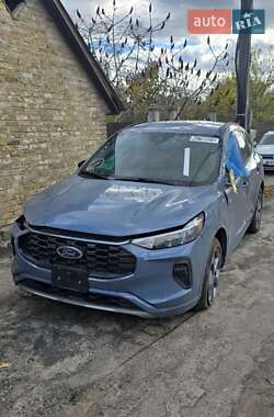 Внедорожник / Кроссовер Ford Escape 2023 в Киеве