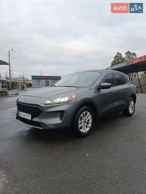 Позашляховик / Кросовер Ford Escape 2021 в Чернігові