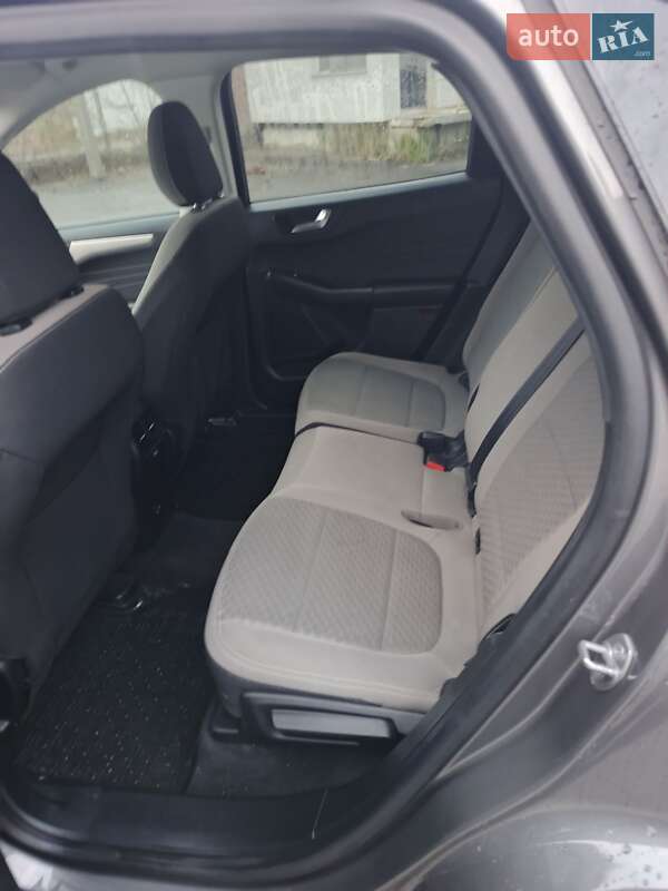 Позашляховик / Кросовер Ford Escape 2021 в Чернігові