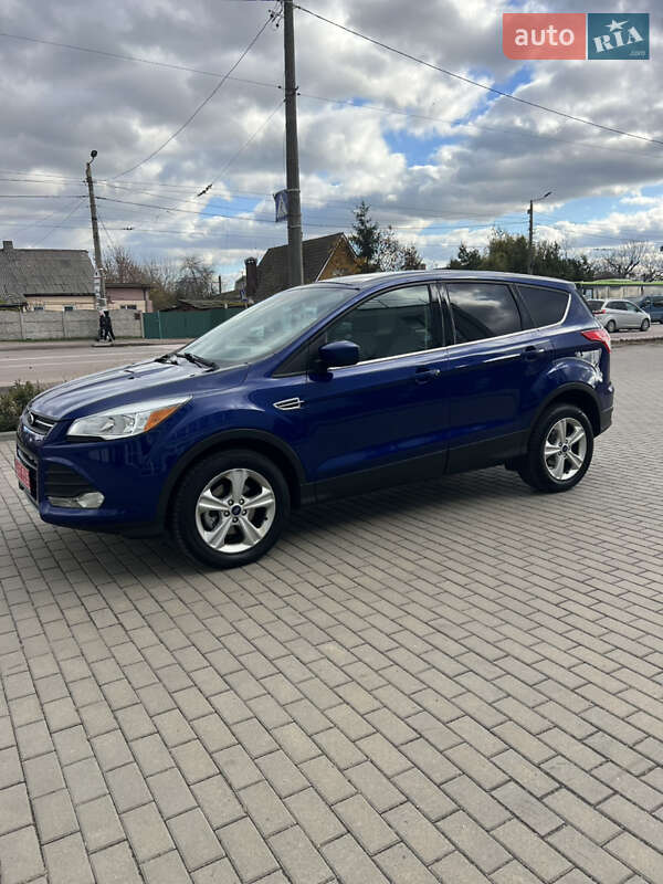 Позашляховик / Кросовер Ford Escape 2016 в Житомирі