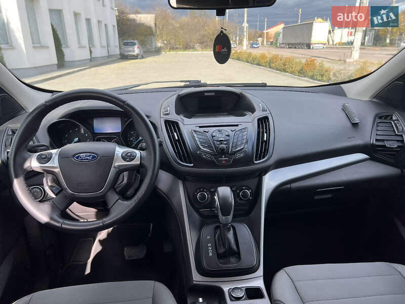 Позашляховик / Кросовер Ford Escape 2016 в Житомирі