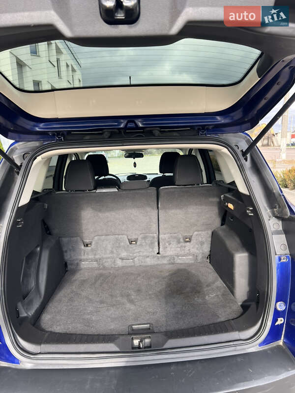 Позашляховик / Кросовер Ford Escape 2016 в Житомирі