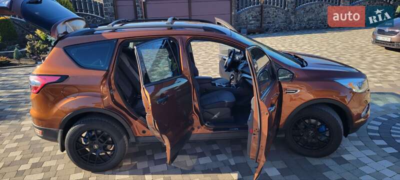 Внедорожник / Кроссовер Ford Escape 2016 в Гайвороне фото 27 Внедорожник / Кроссовер Ford Escape 2016 в Гайвороне