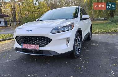 Внедорожник / Кроссовер Ford Escape 2020 в Киеве