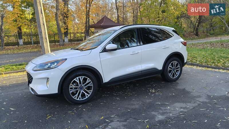 Внедорожник / Кроссовер Ford Escape 2020 в Киеве фото 14 Внедорожник / Кроссовер Ford Escape 2020 в Киеве