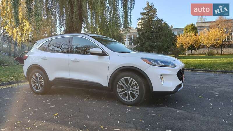 Внедорожник / Кроссовер Ford Escape 2020 в Киеве фото 26 Внедорожник / Кроссовер Ford Escape 2020 в Киеве