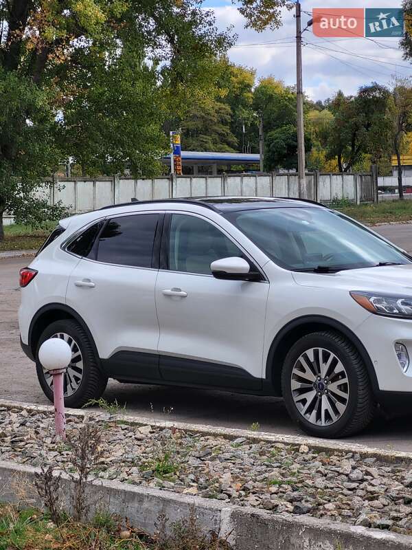 Внедорожник / Кроссовер Ford Escape 2020 в Каменском фото 8 Внедорожник / Кроссовер Ford Escape 2020 в Каменском