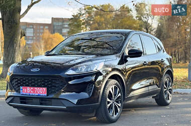 Внедорожник / Кроссовер Ford Escape 2021 в Ровно