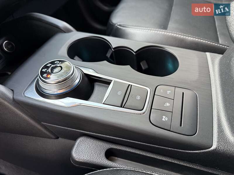 Позашляховик / Кросовер Ford Escape 2020 в Києві фото 23 Позашляховик / Кросовер Ford Escape 2020 в Києві