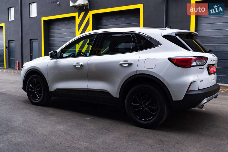 Позашляховик / Кросовер Ford Escape 2021 в Києві фото 7 Позашляховик / Кросовер Ford Escape 2021 в Києві