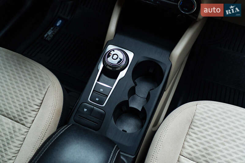 Позашляховик / Кросовер Ford Escape 2021 в Києві фото 29 Позашляховик / Кросовер Ford Escape 2021 в Києві