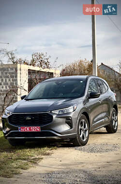 Внедорожник / Кроссовер Ford Escape 2023 в Золочеве