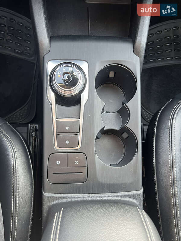 Позашляховик / Кросовер Ford Escape 2019 в Рівному фото 4 Позашляховик / Кросовер Ford Escape 2019 в Рівному