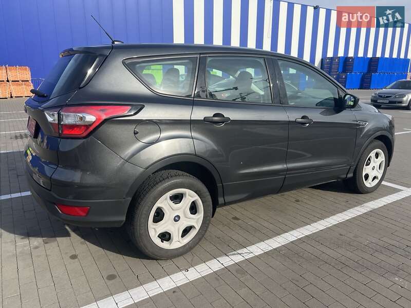 Внедорожник / Кроссовер Ford Escape 2018 в Киеве