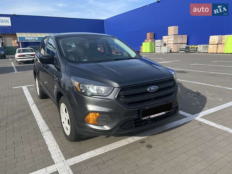 Внедорожник / Кроссовер Ford Escape 2018 в Киеве