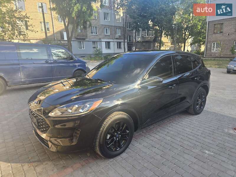 Внедорожник / Кроссовер Ford Escape 2020 в Запорожье фото 3 Внедорожник / Кроссовер Ford Escape 2020 в Запорожье