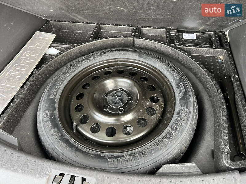 Внедорожник / Кроссовер Ford Escape 2016 в Киеве