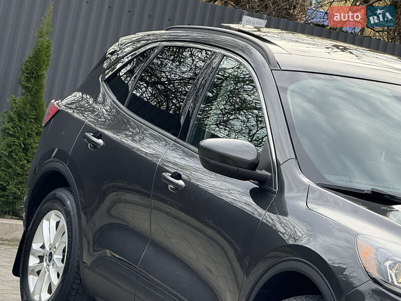 Внедорожник / Кроссовер Ford Escape 2020 в Дрогобыче