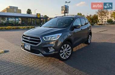Внедорожник / Кроссовер Ford Escape 2018 в Тернополе