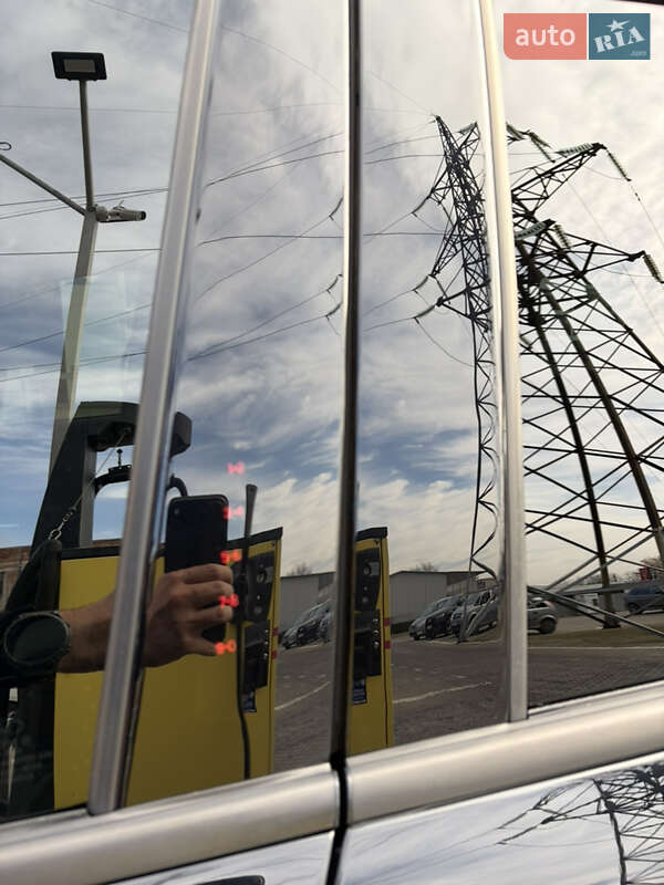 Внедорожник / Кроссовер Ford Escape 2017 в Черновцах