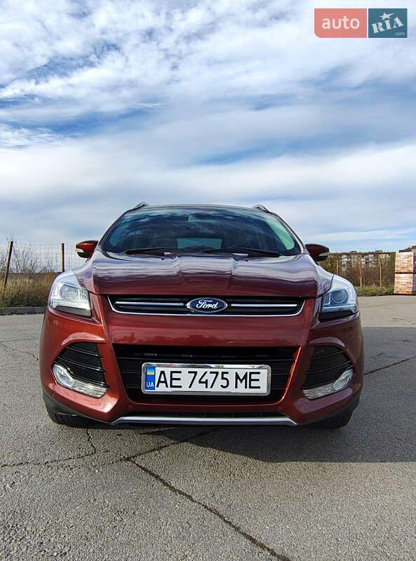 Внедорожник / Кроссовер Ford Escape 2014 в Кривом Роге