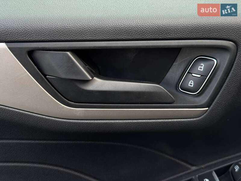 Позашляховик / Кросовер Ford Escape 2022 в Рівному фото 24 Позашляховик / Кросовер Ford Escape 2022 в Рівному