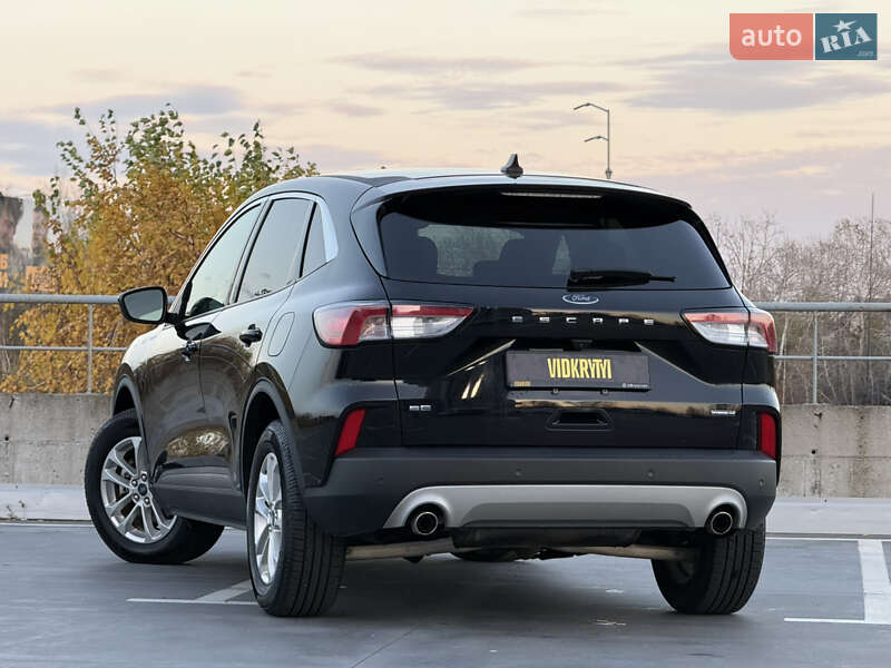 Позашляховик / Кросовер Ford Escape 2021 в Києві фото 16 Позашляховик / Кросовер Ford Escape 2021 в Києві