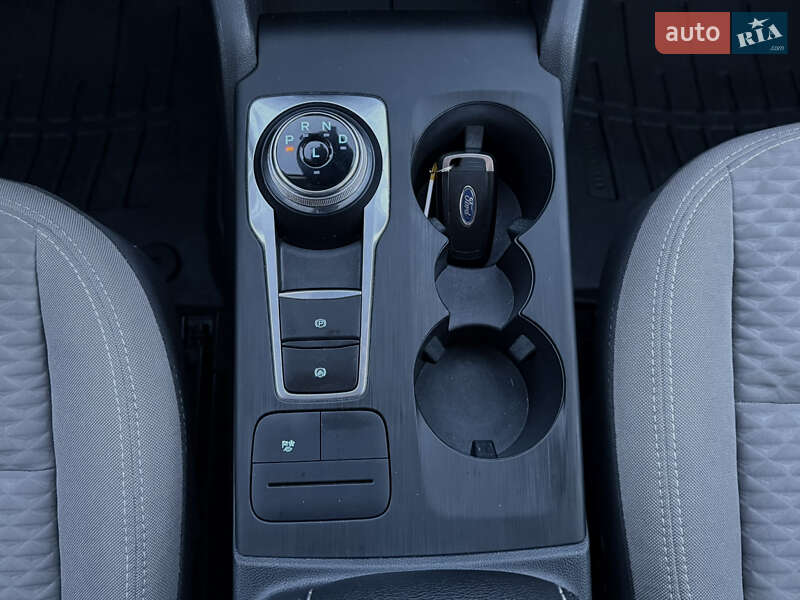 Позашляховик / Кросовер Ford Escape 2021 в Києві фото 32 Позашляховик / Кросовер Ford Escape 2021 в Києві