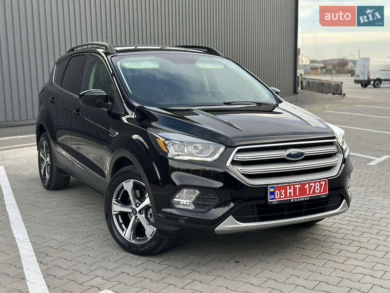 Позашляховик / Кросовер Ford Escape 2018 в Дубні фото 24 Позашляховик / Кросовер Ford Escape 2018 в Дубні