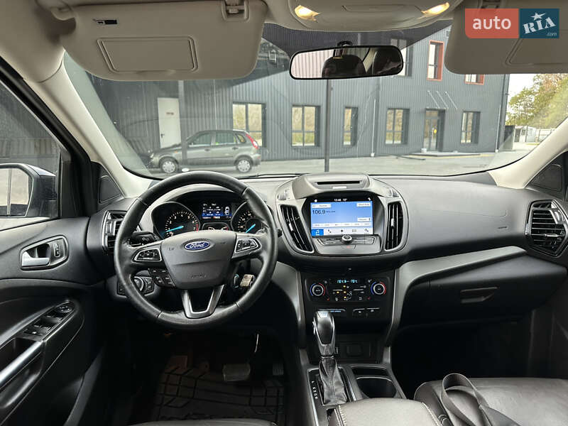 Позашляховик / Кросовер Ford Escape 2018 в Дубні фото 48 Позашляховик / Кросовер Ford Escape 2018 в Дубні