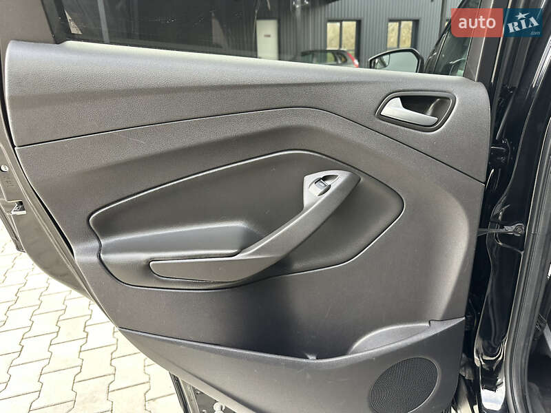 Позашляховик / Кросовер Ford Escape 2018 в Дубні фото 50 Позашляховик / Кросовер Ford Escape 2018 в Дубні