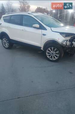 Внедорожник / Кроссовер Ford Escape 2017 в Одессе