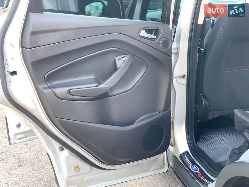 Позашляховик / Кросовер Ford Escape 2017 в Вінниці фото 20 Позашляховик / Кросовер Ford Escape 2017 в Вінниці