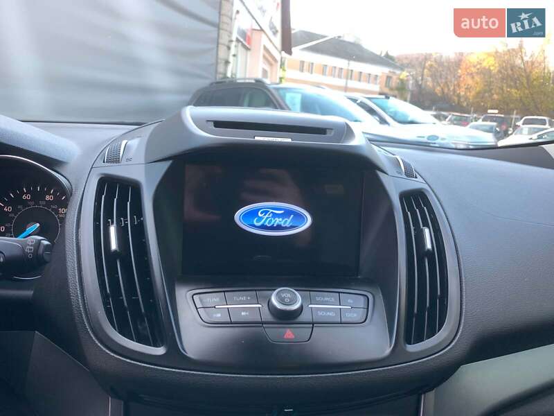 Позашляховик / Кросовер Ford Escape 2017 в Вінниці фото 35 Позашляховик / Кросовер Ford Escape 2017 в Вінниці