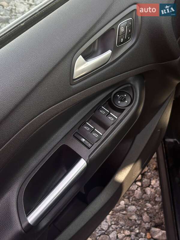 Внедорожник / Кроссовер Ford Escape 2017 в Львове фото 16 Внедорожник / Кроссовер Ford Escape 2017 в Львове