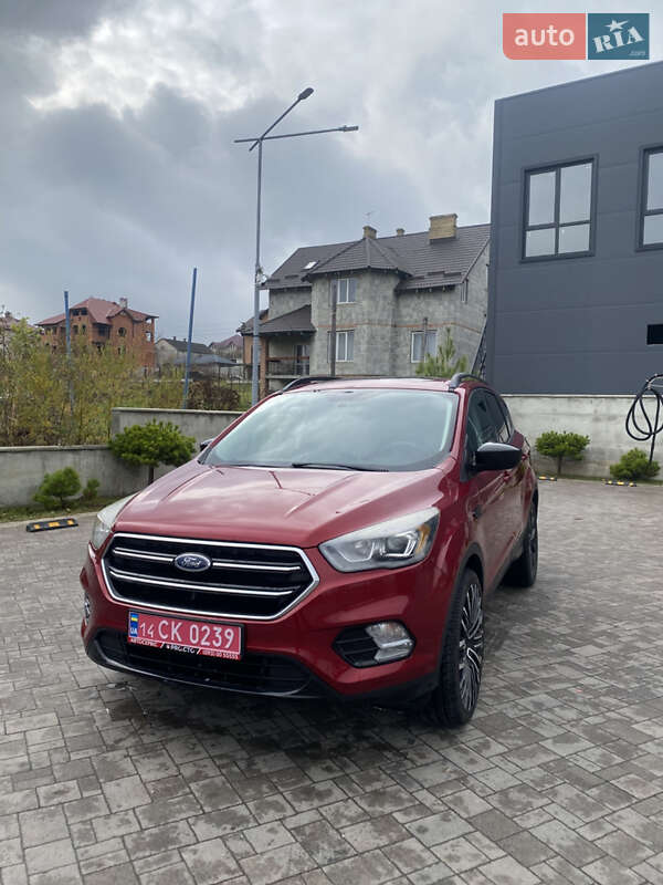 Внедорожник / Кроссовер Ford Escape 2017 в Львове фото 3 Внедорожник / Кроссовер Ford Escape 2017 в Львове