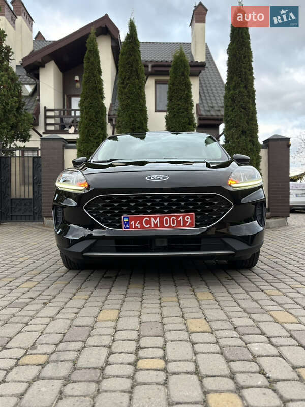 Внедорожник / Кроссовер Ford Escape 2020 в Львове
