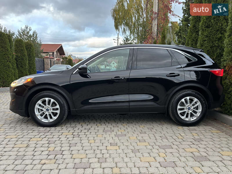 Внедорожник / Кроссовер Ford Escape 2020 в Львове
