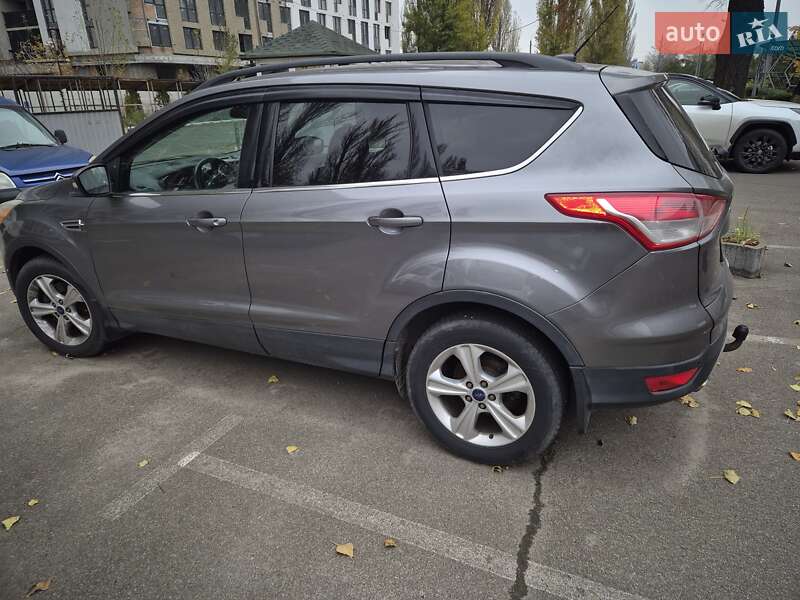 Позашляховик / Кросовер Ford Escape 2014 в Києві фото 2 Позашляховик / Кросовер Ford Escape 2014 в Києві