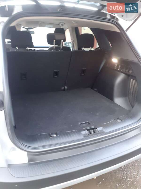 Позашляховик / Кросовер Ford Escape 2020 в Тернополі фото 3 Позашляховик / Кросовер Ford Escape 2020 в Тернополі