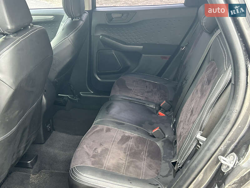 Внедорожник / Кроссовер Ford Escape 2020 в Полтаве