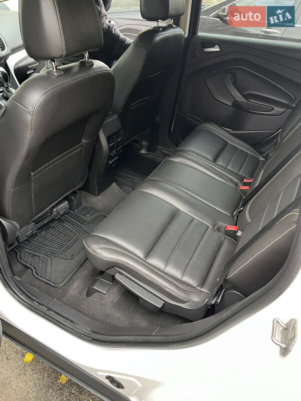 Позашляховик / Кросовер Ford Escape 2013 в Сумах